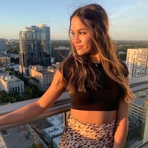 Meet your Posher, Gerilynne